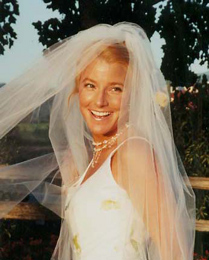 Avril Lipsky wedding make-up photo